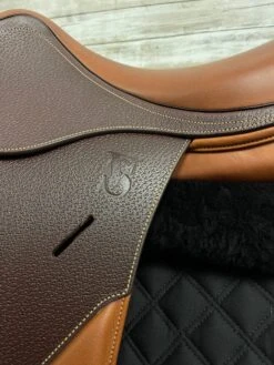 DEMO Vision Model T Close Contact Saddle -Waldheusan Shop IMG 1603