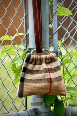 Black Knight Stirrup Covers - Various Colours -Waldheusan Shop IMG 4709