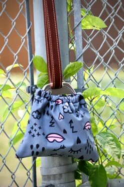 Black Knight Stirrup Covers - Various Colours -Waldheusan Shop IMG 4732